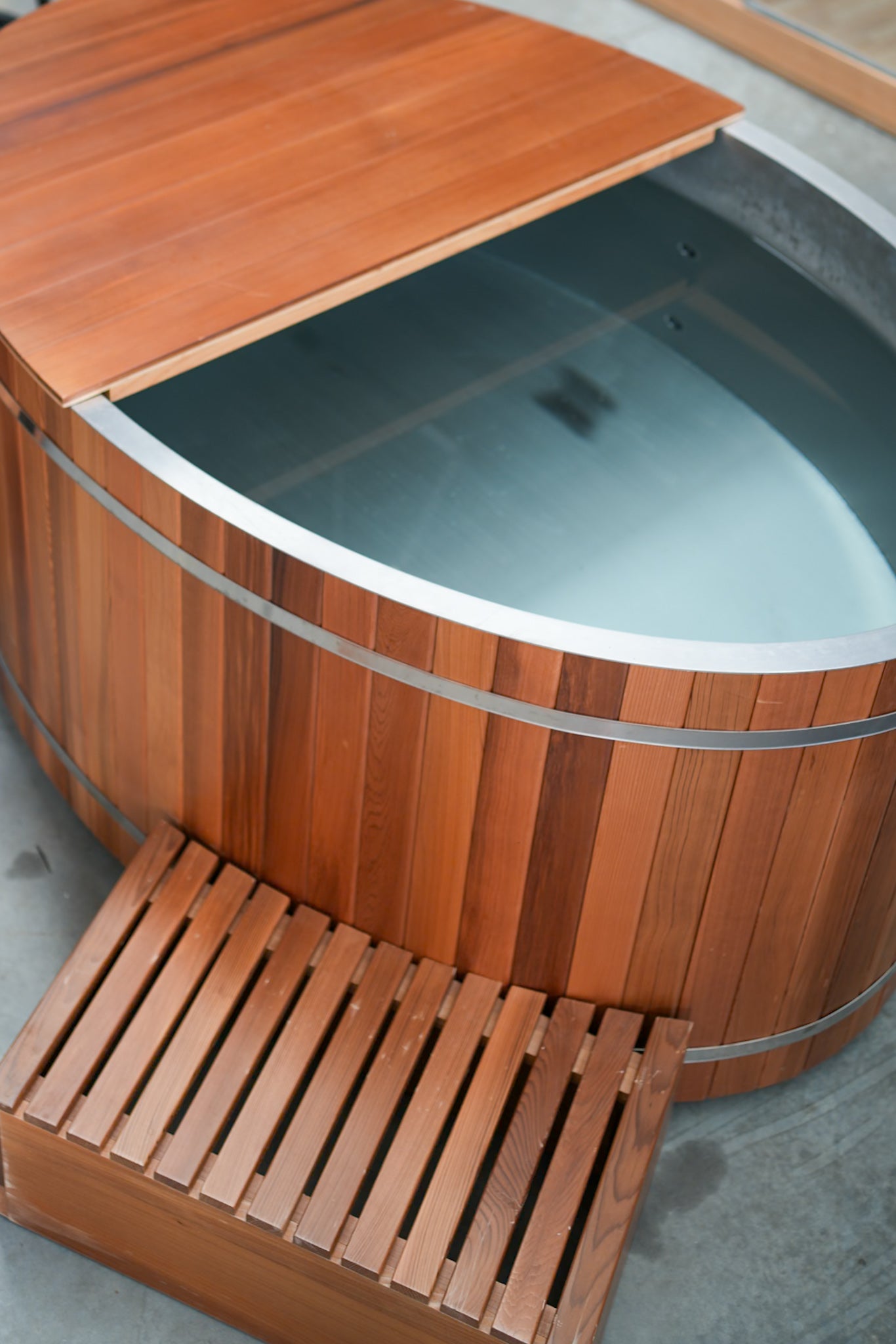 ⁠Cedar Wood Ice Baths