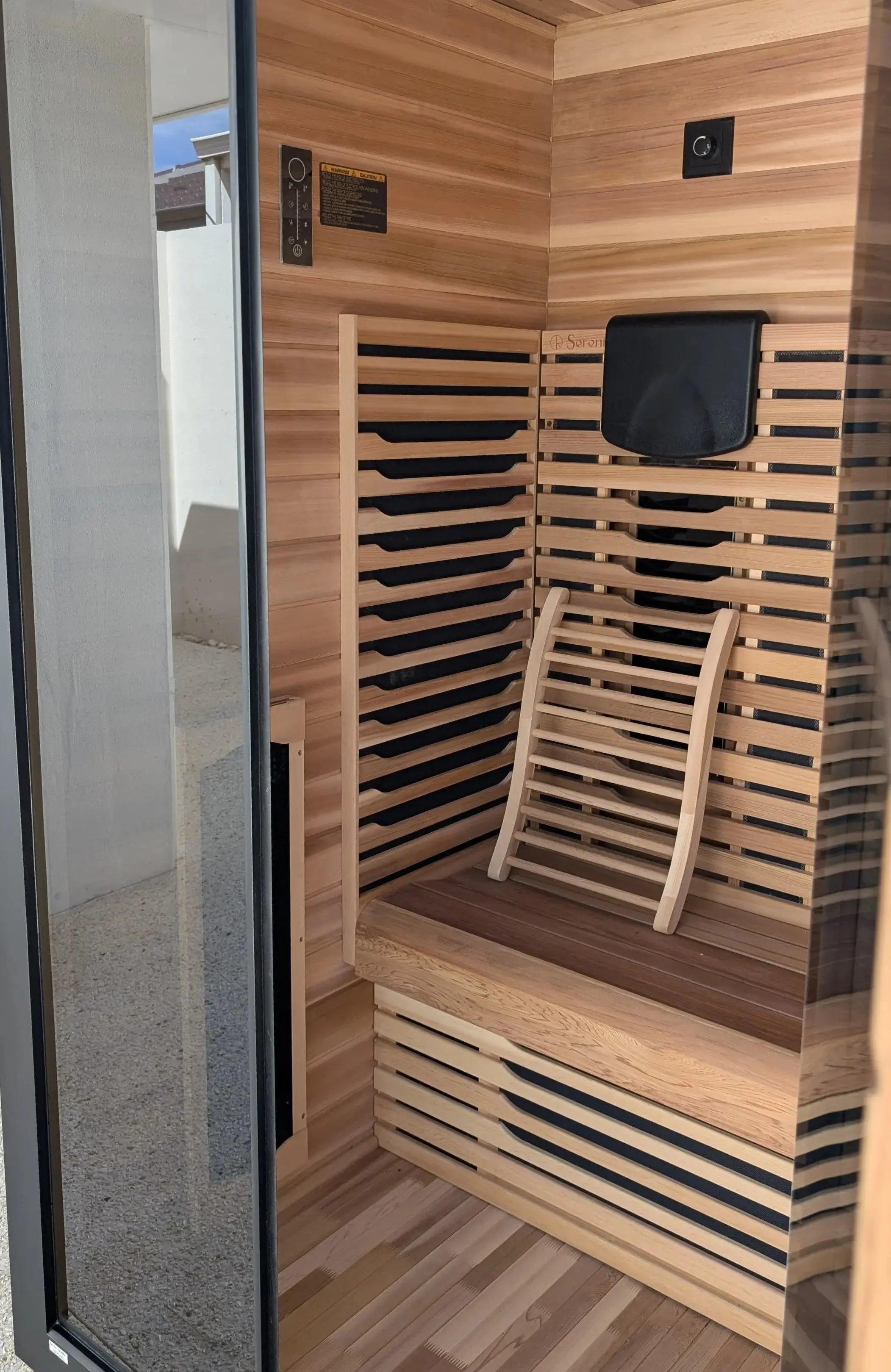 OUTDOOR SERENITY 3 PERSON FULL SPECTRUM INFRARED SAUNA Rejuvenex